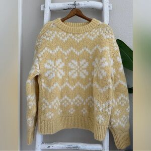 H&M Yellow and White Patterned Crew Neck Sweater
